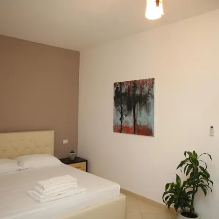Apartment Tekb &