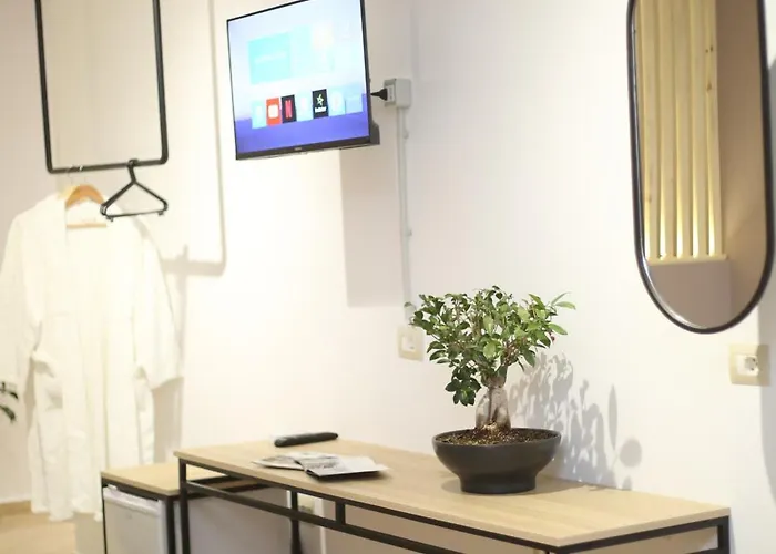 Tekb & Apartamento Vlorë